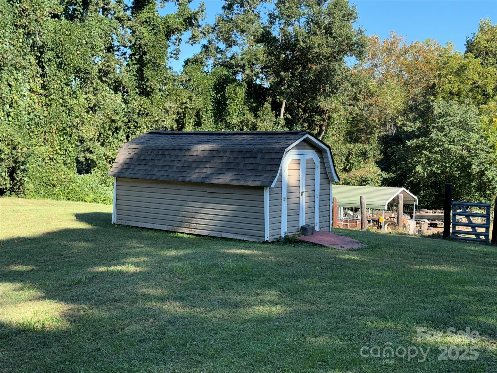 602 Green Chapman Rd, Gastonia, NC 28056