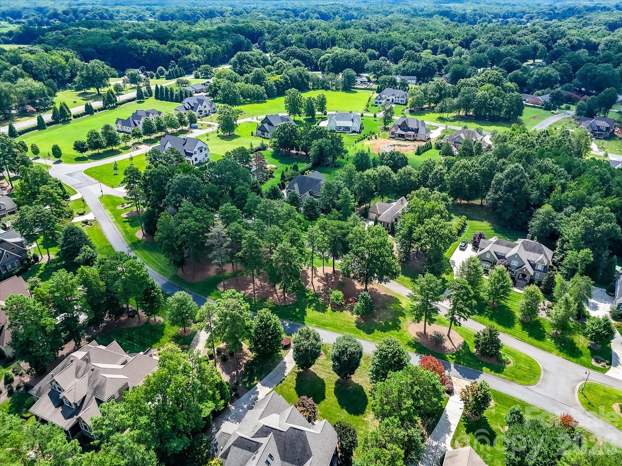 5830 Long Stirrup Ln, Mint Hill, NC 28227