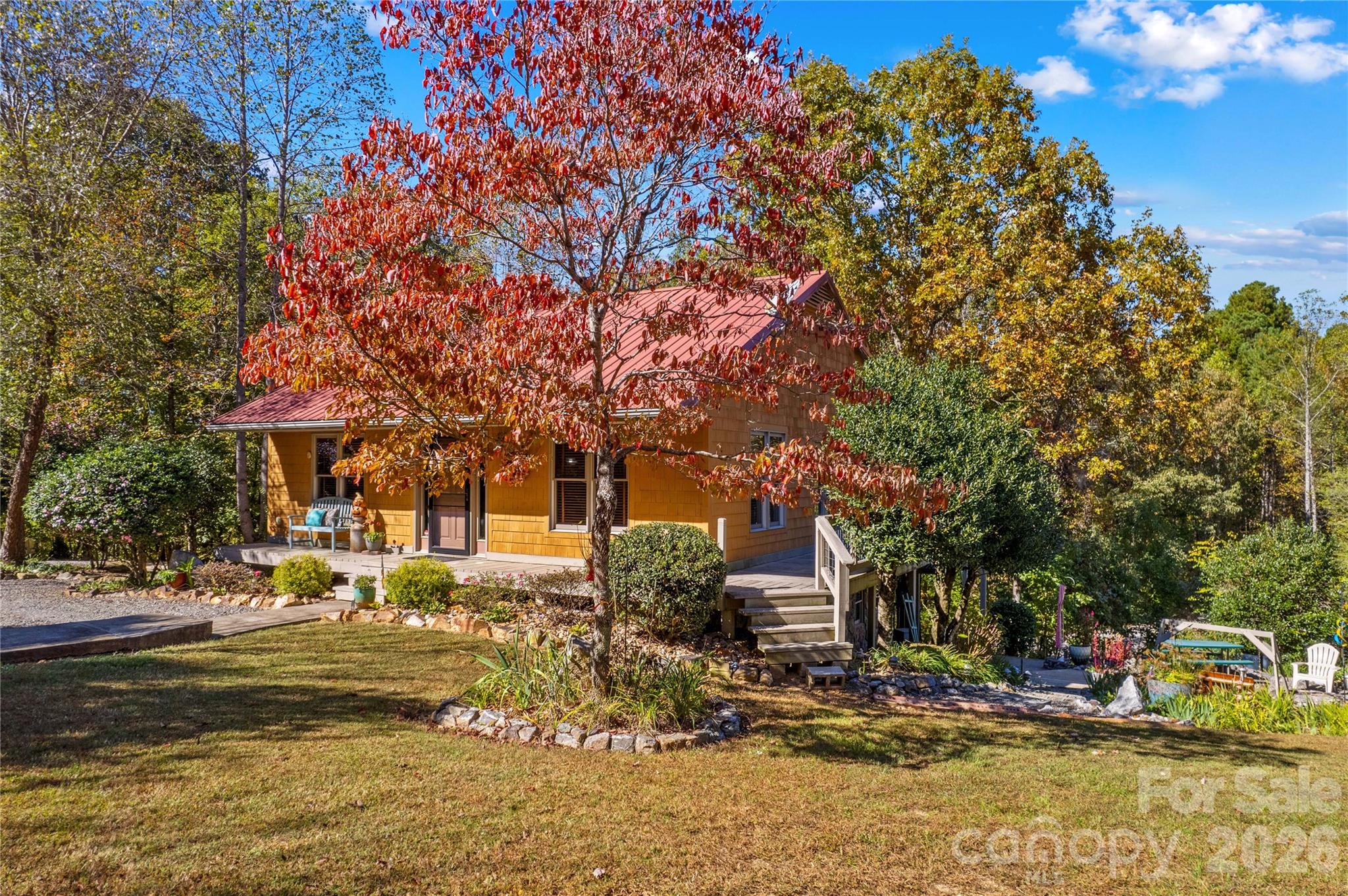 153 Mcgregor Ln, Statesville, NC 28625