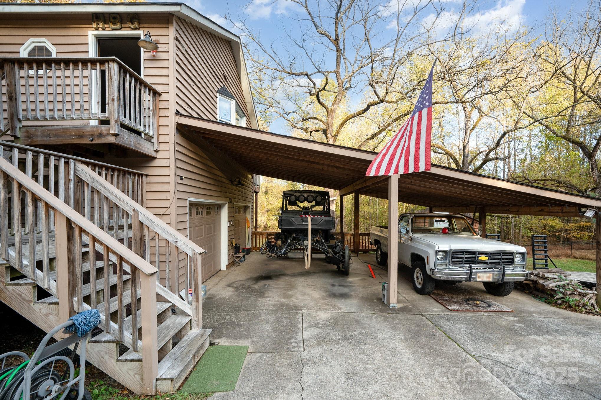 6013 Tall Tree Ln, Harrisburg, NC 28075