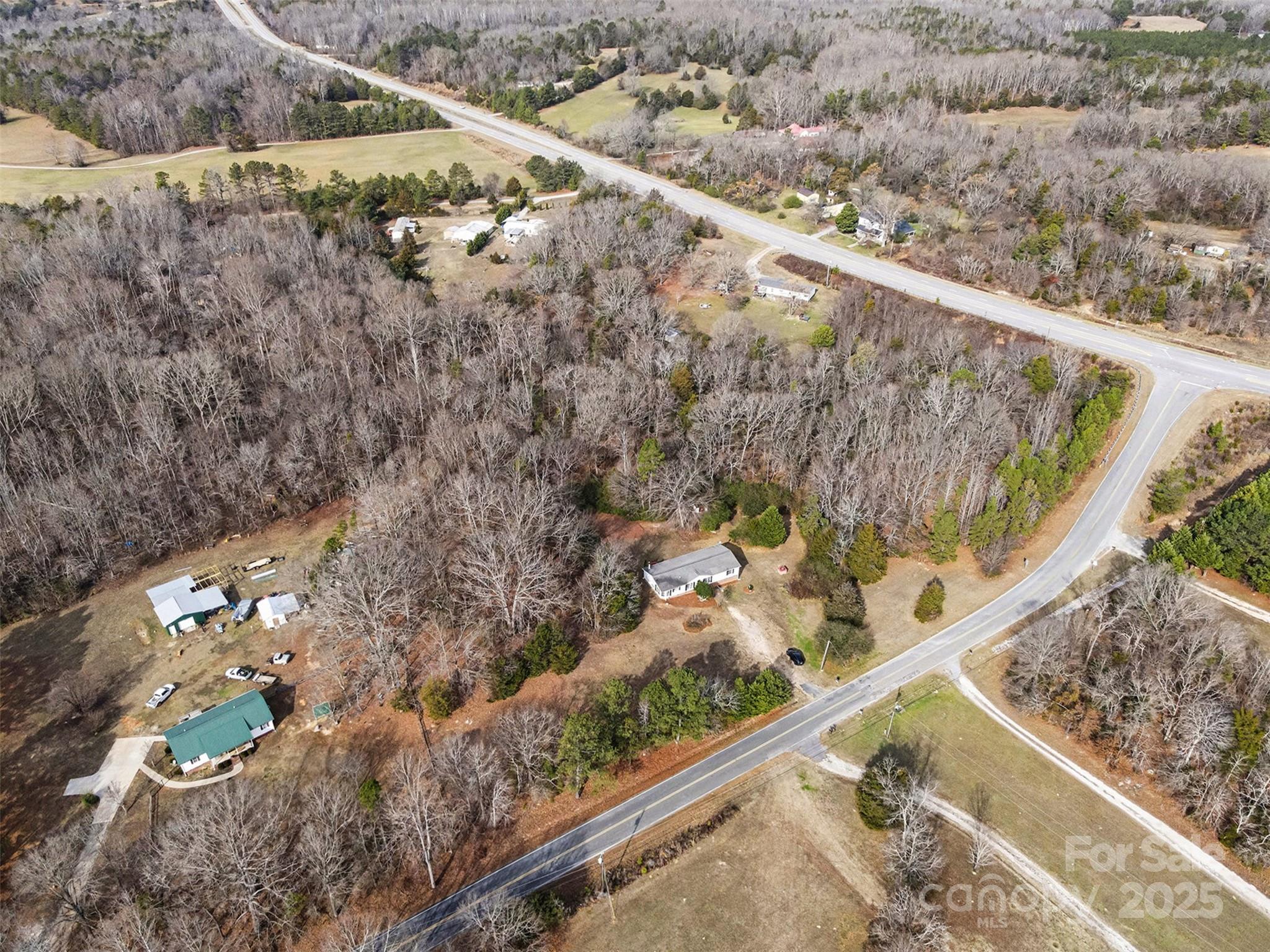 137 Cedar Grove Rd, Clover, SC 29710