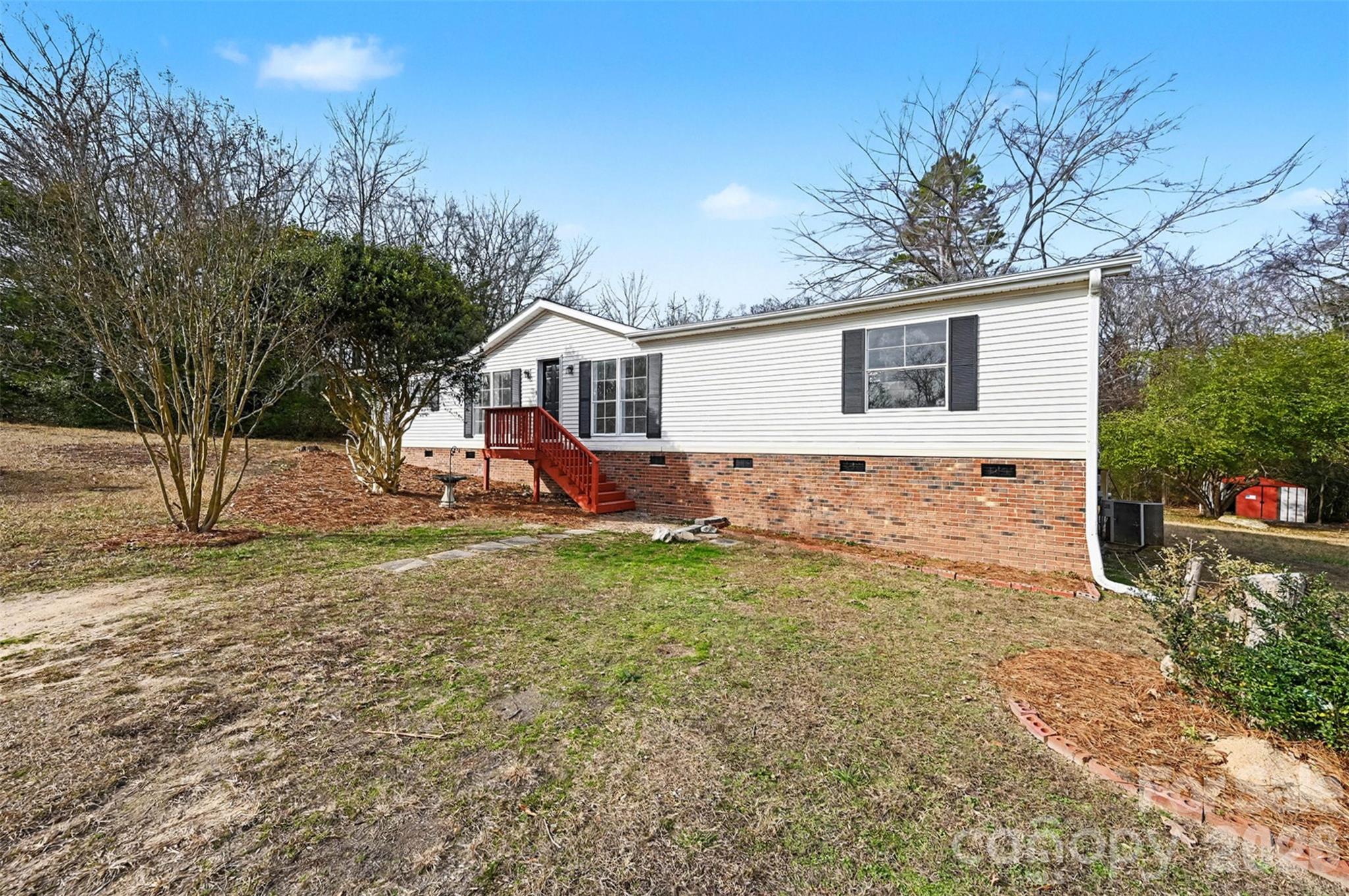 137 Cedar Grove Rd, Clover, SC 29710