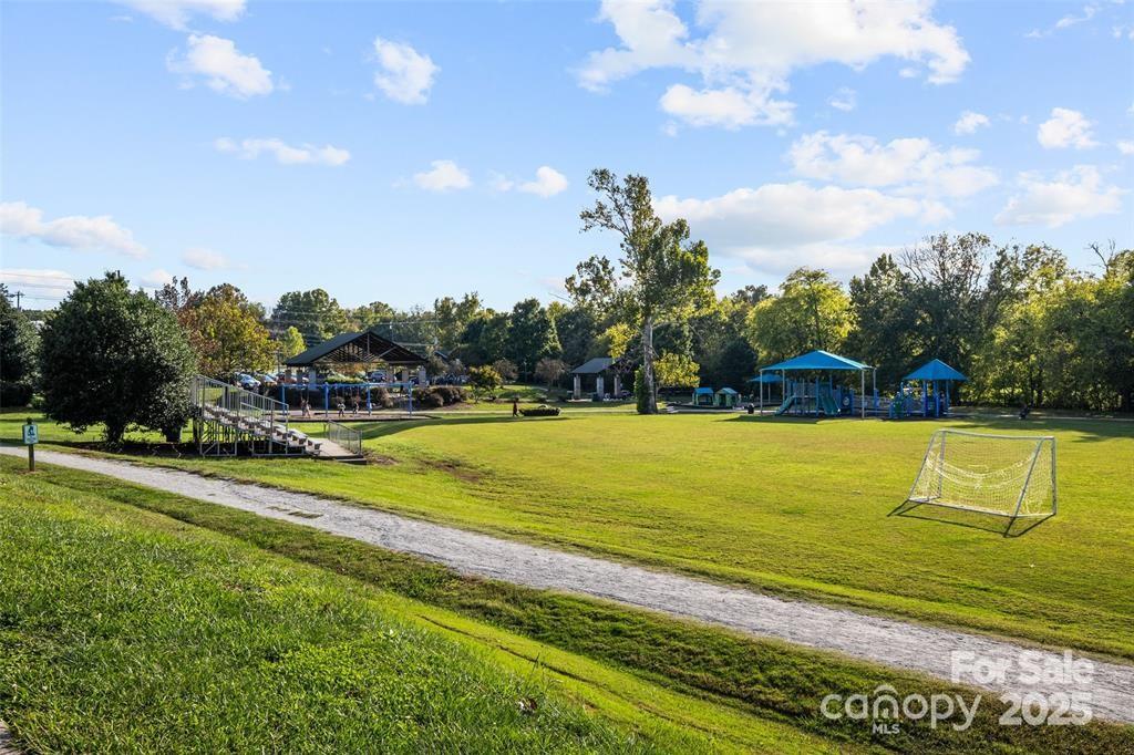 115 Red Bud Pl NW, Concord, NC 28027