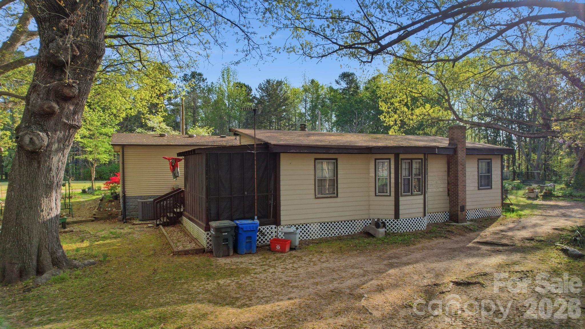 7922 Silver Maple Ln, Mint Hill, NC 28227