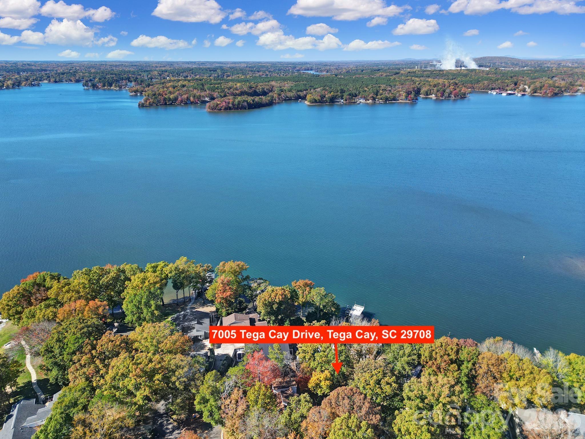 7005 Tega Cay Dr, Tega Cay, SC 29708