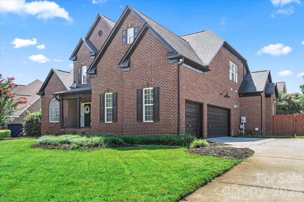 2519 Fallbrook Pl NW, Concord, NC 28027