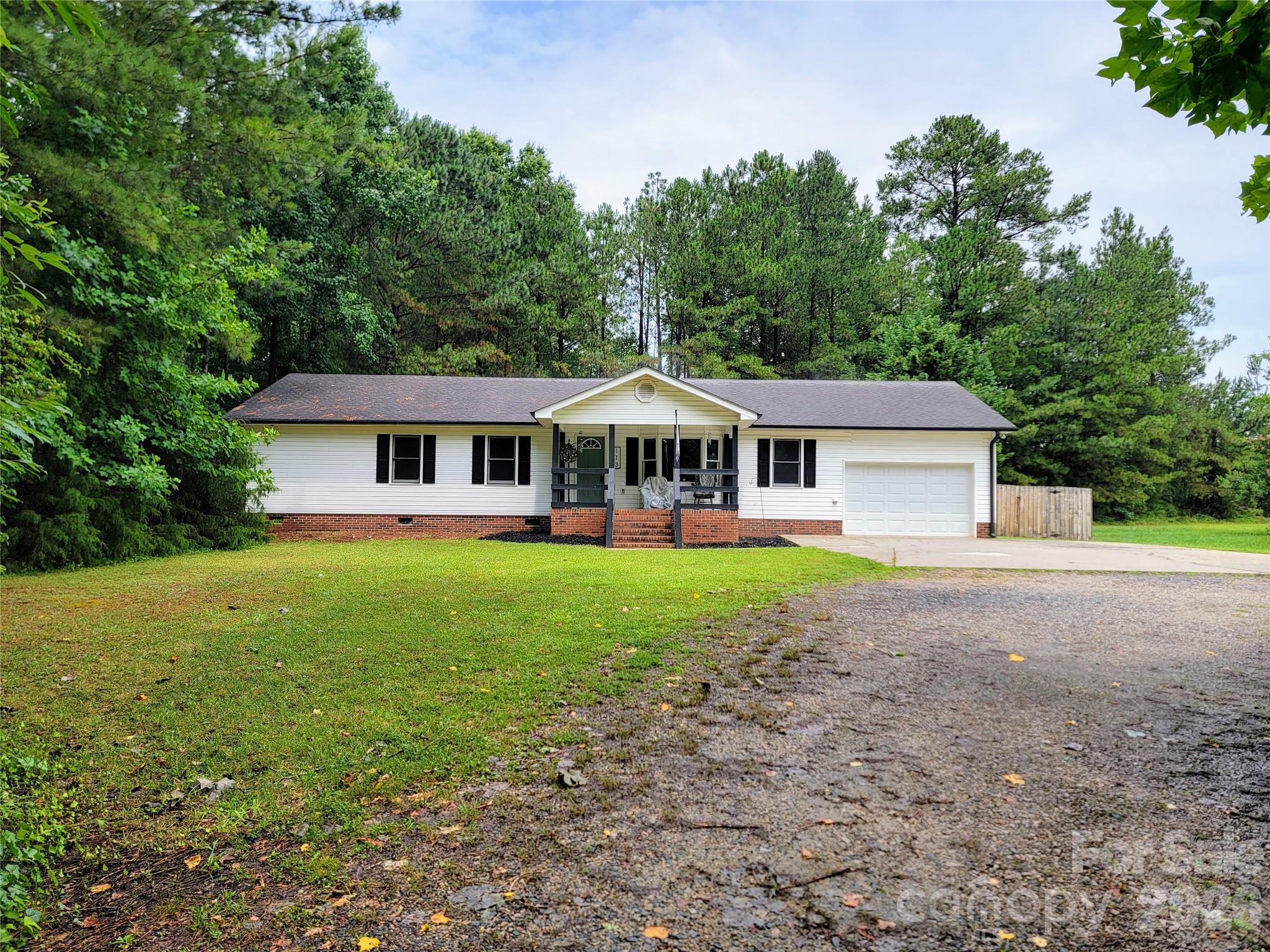 113 Tanager Dr, York, SC 29745