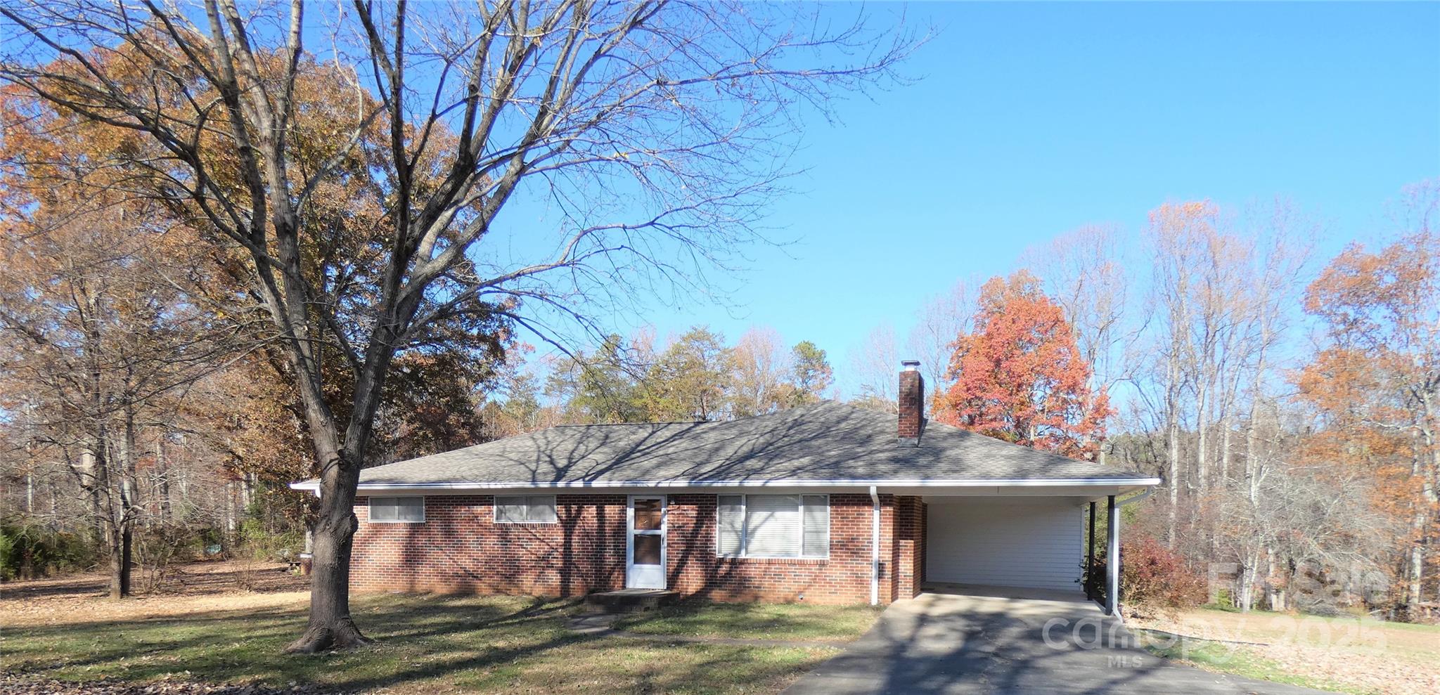 150 Fonda Rd, Statesville, NC 28677