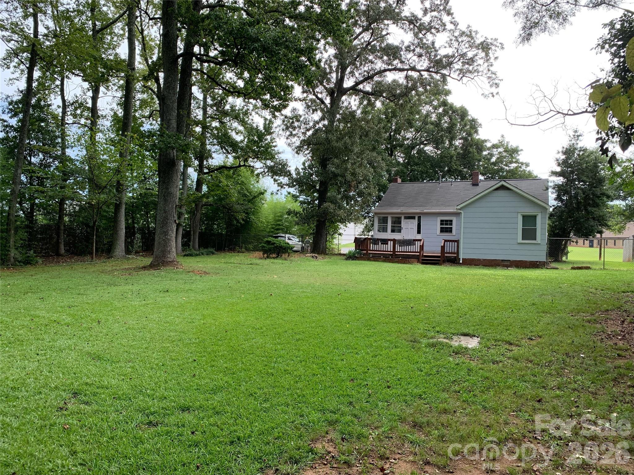 3200 Sam Wilson Rd, Charlotte, NC 28214