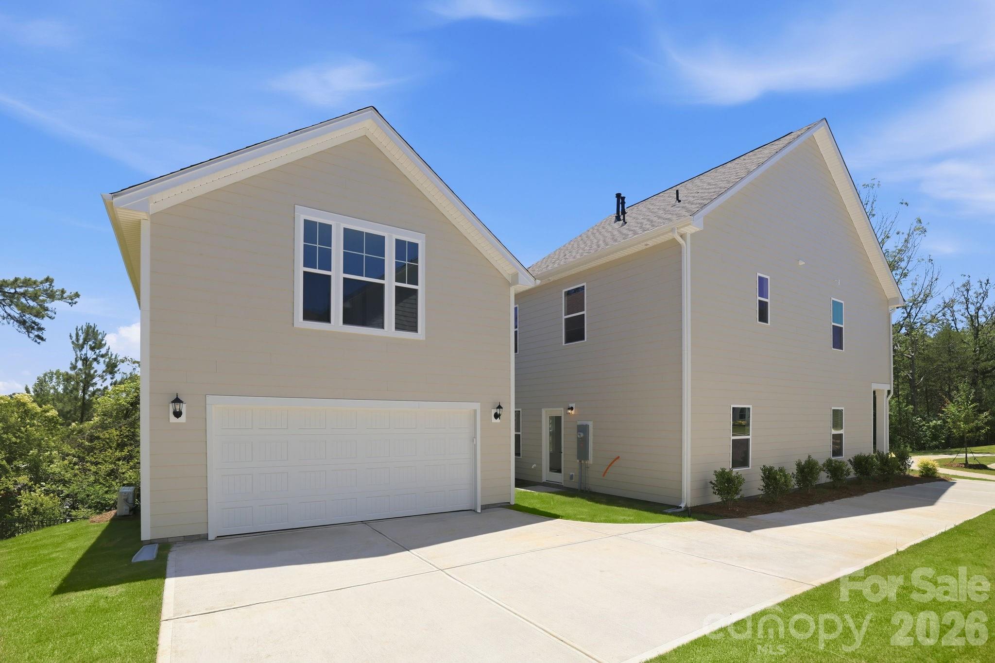 4049 Grommet Ct, Matthews, NC 28105