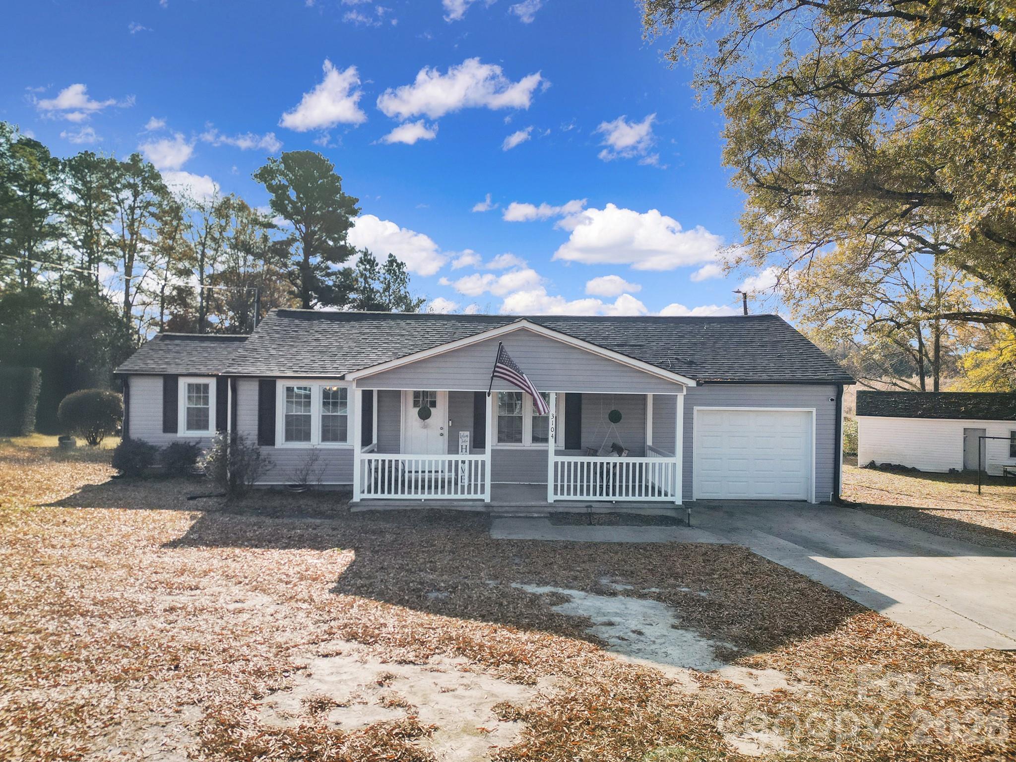 3104 Taxahaw Rd, Lancaster, SC 29720