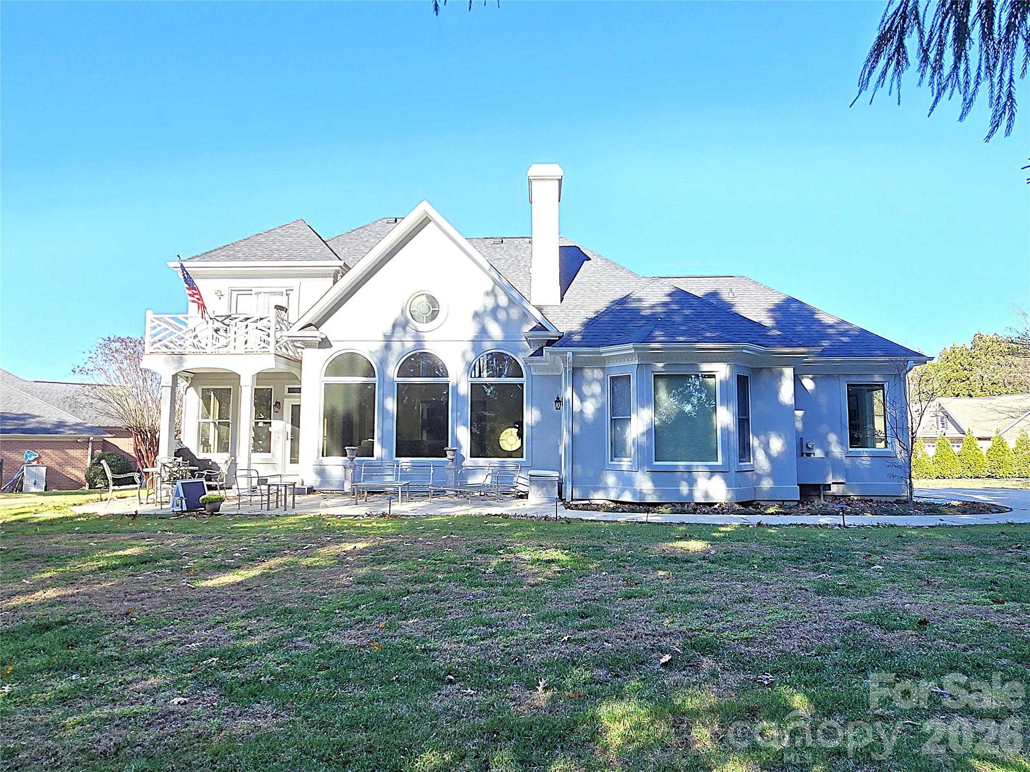 40 Shipwatch Dr, Hickory, NC 28601