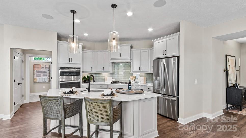 240 Alenda Lux Cir, Mooresville, NC 28115