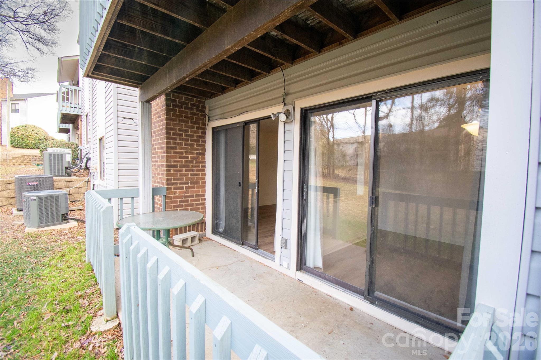 11042 Harrowfield Rd, Charlotte, NC 28226