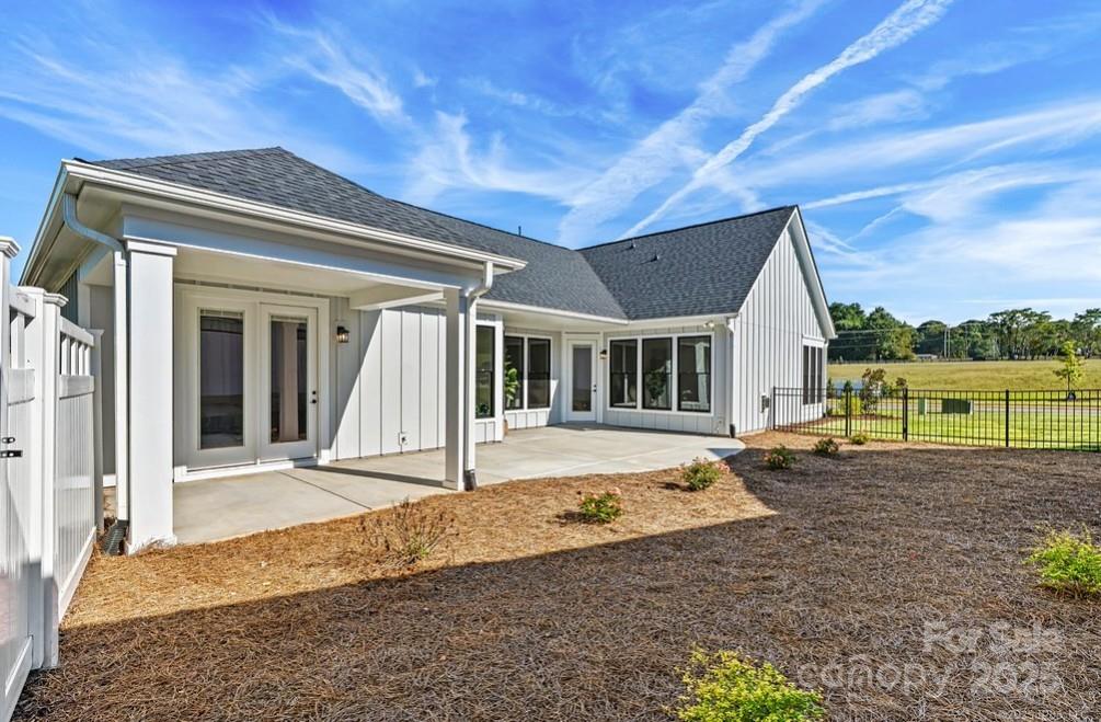 4180 Creek Bridge Cir, Charlotte, NC 28213