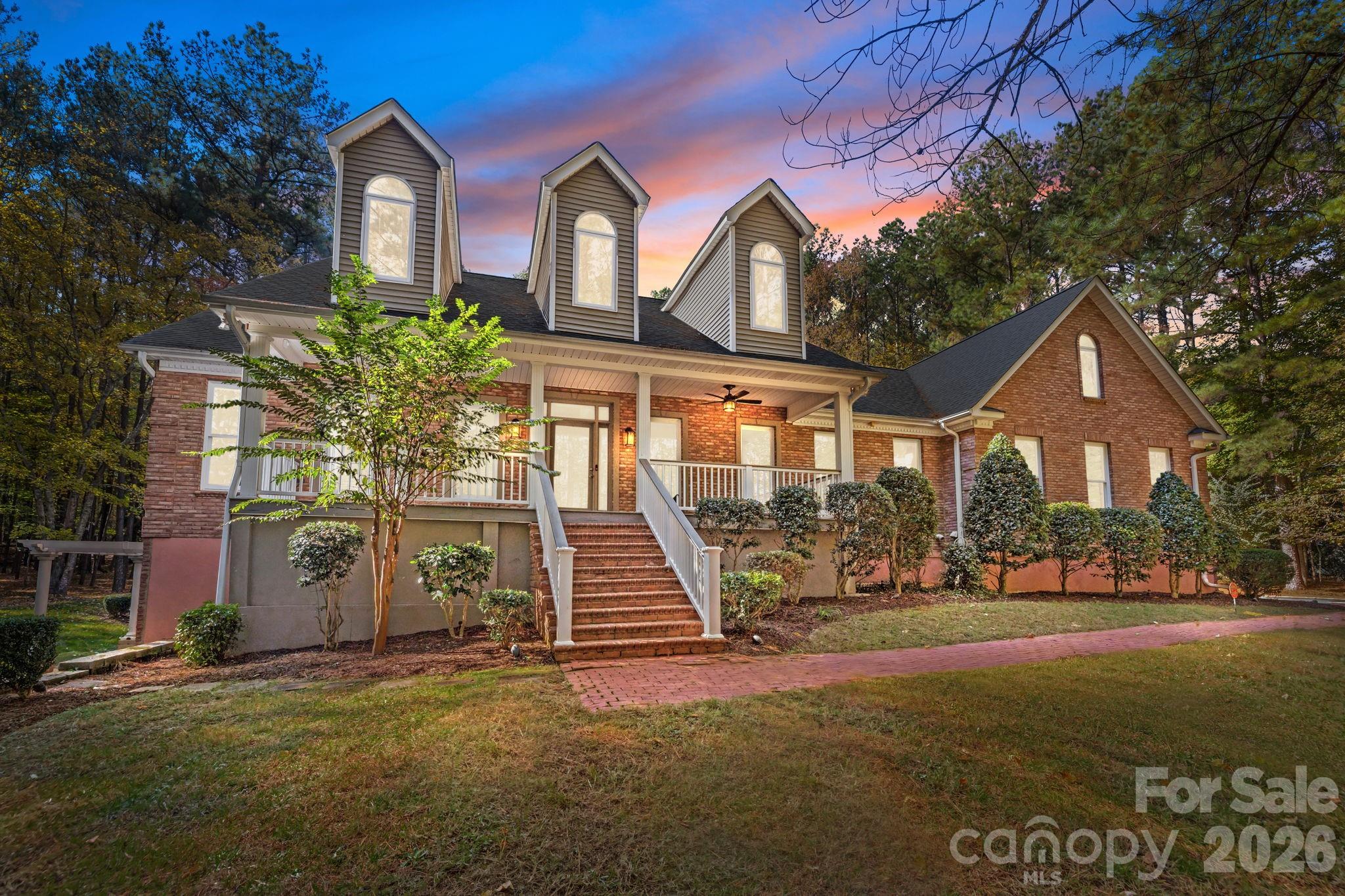 3120 King Olaf Dr, Waxhaw, NC 28173
