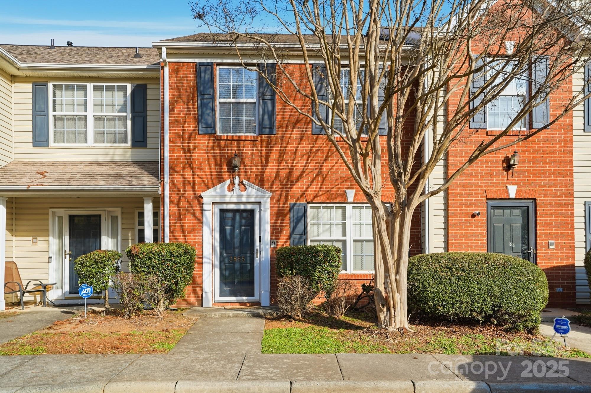 3855 Glenlea Commons Dr, Charlotte, NC 28216