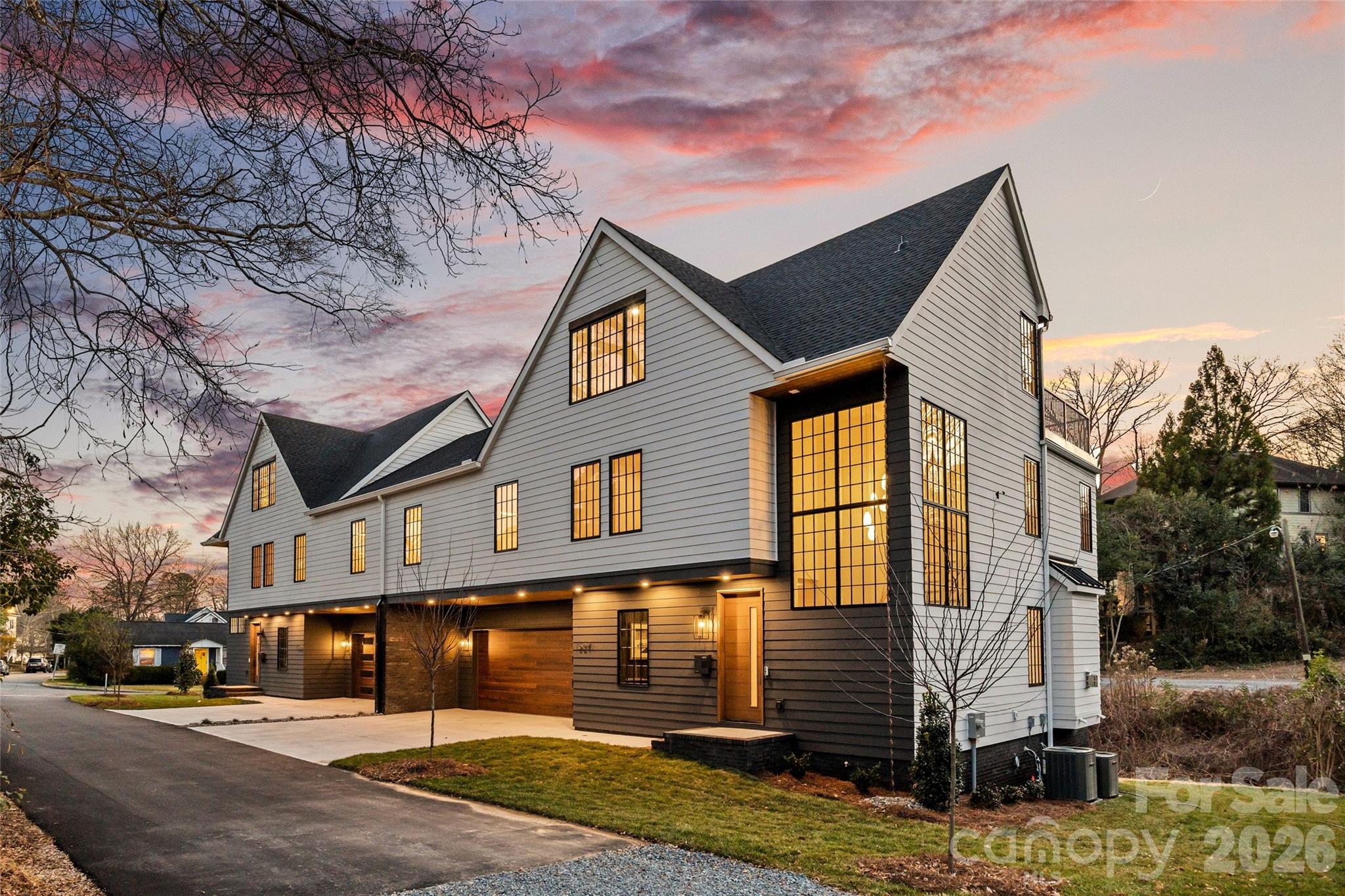 1607 Tippah Park Ct, Charlotte, NC 28205