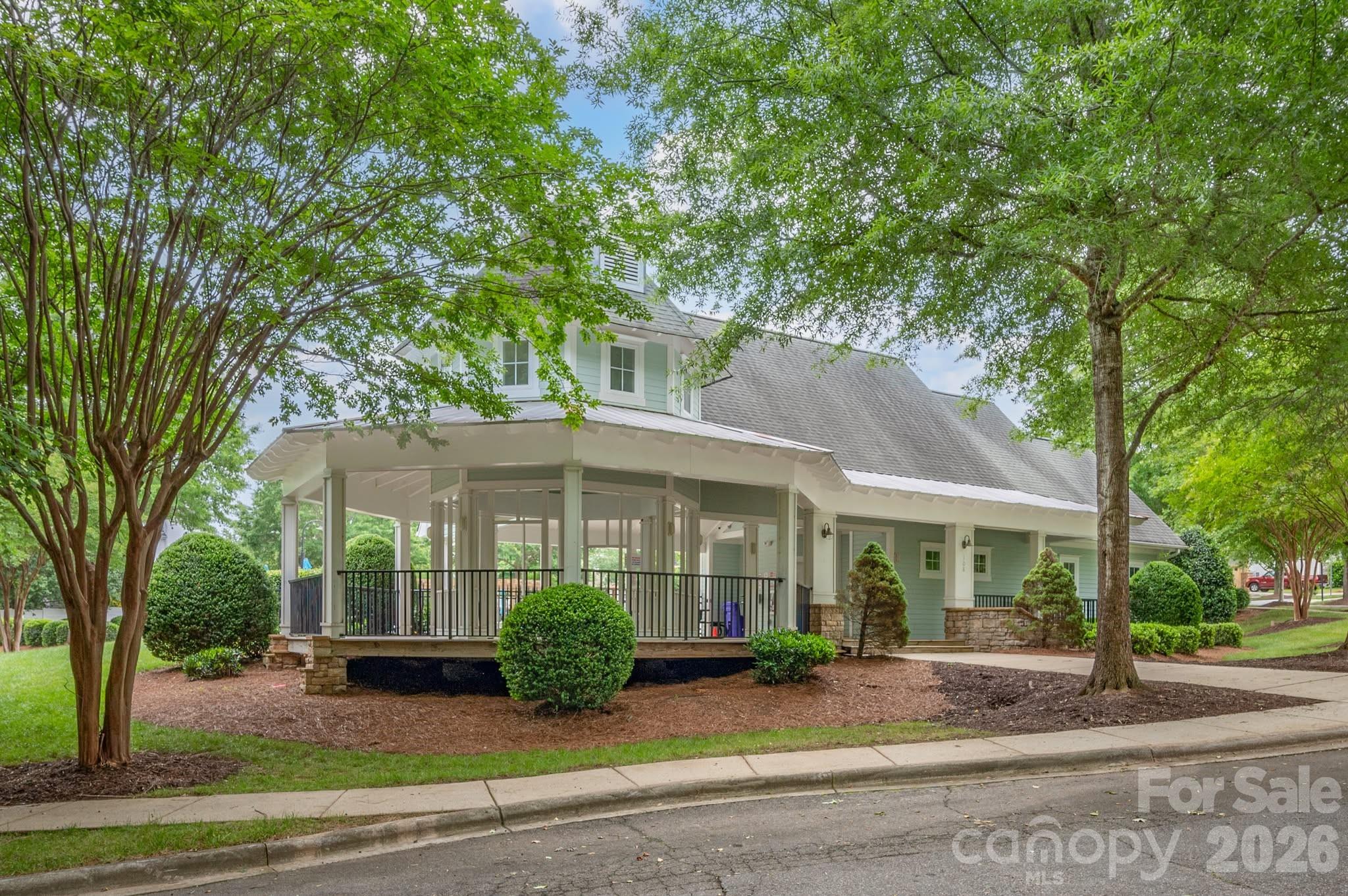 172 Water Oak Dr, Mooresville, NC 28117