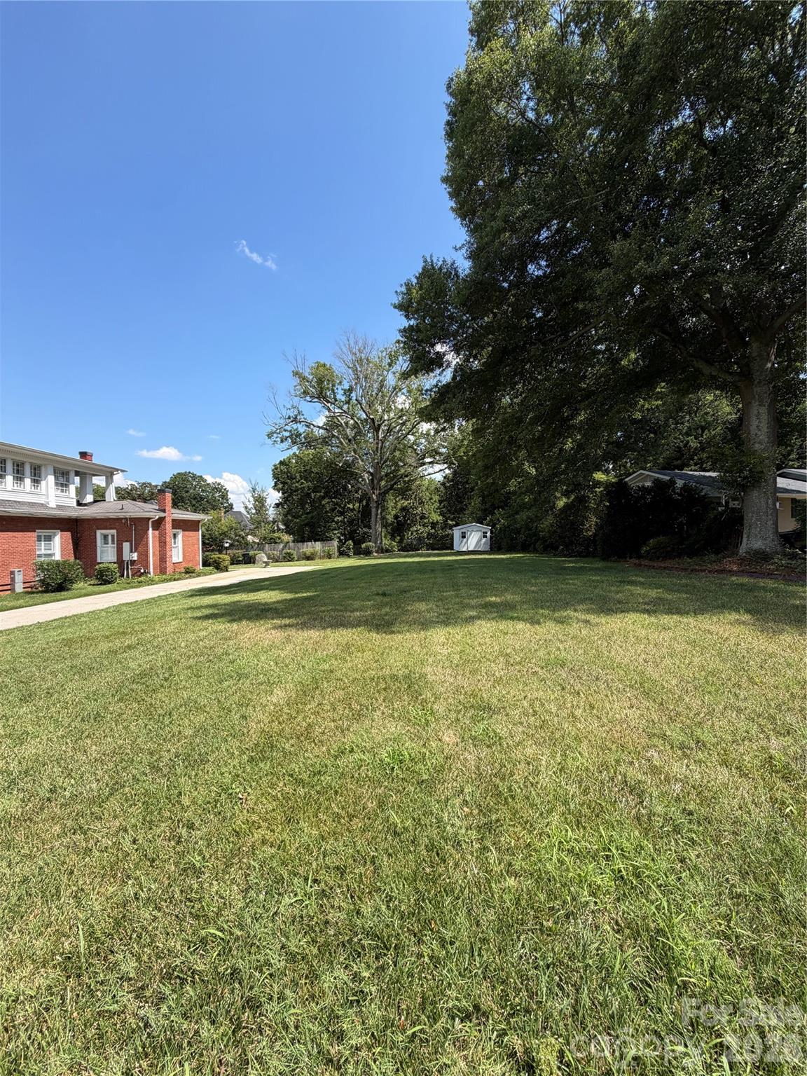 15 Kings Mountain St, York, SC 29745