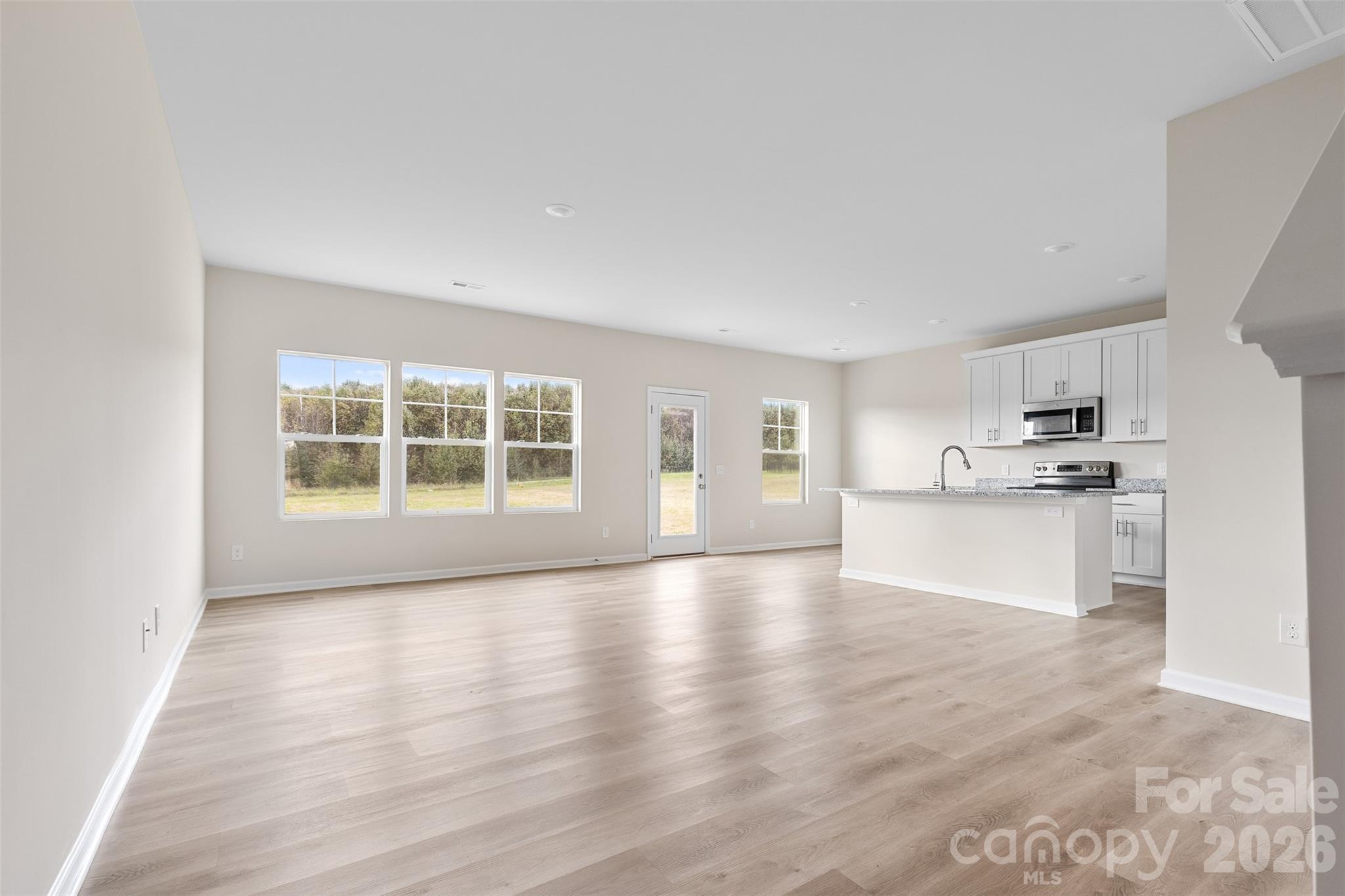 132 Red Cedar Ln, Statesville, NC 28625