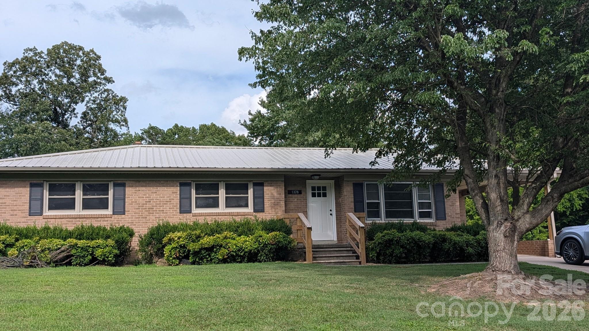 1378 Blacksburg Hw, Blacksburg, SC 29702