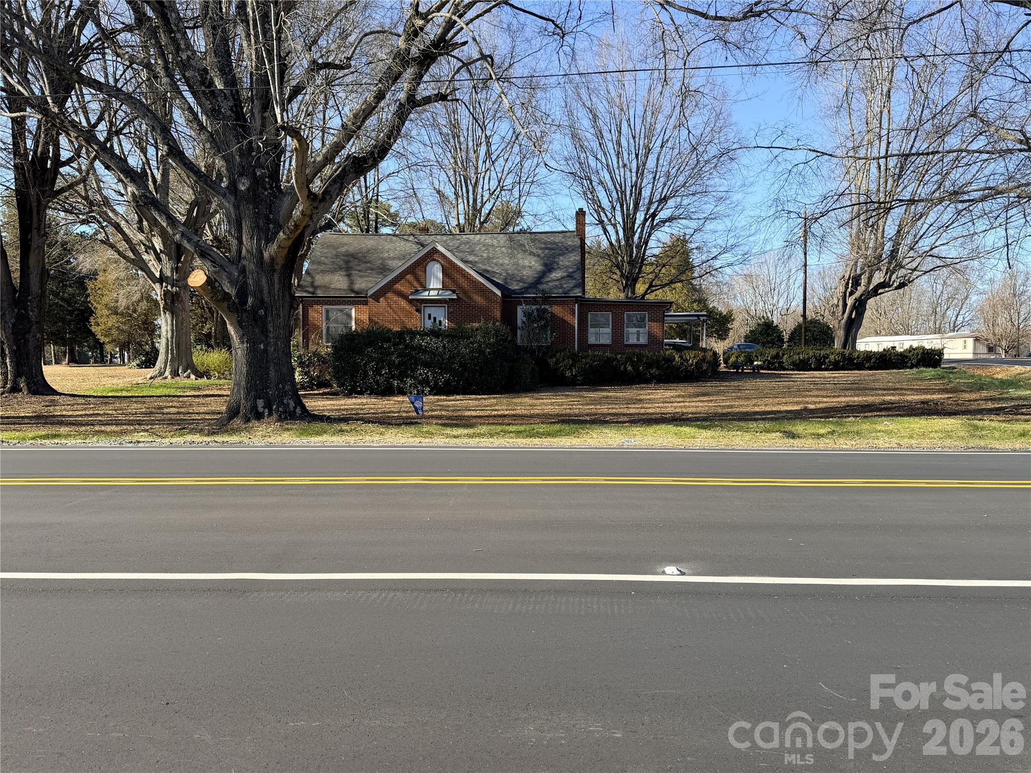 2060 Charlotte Hw, Mooresville, NC 28117