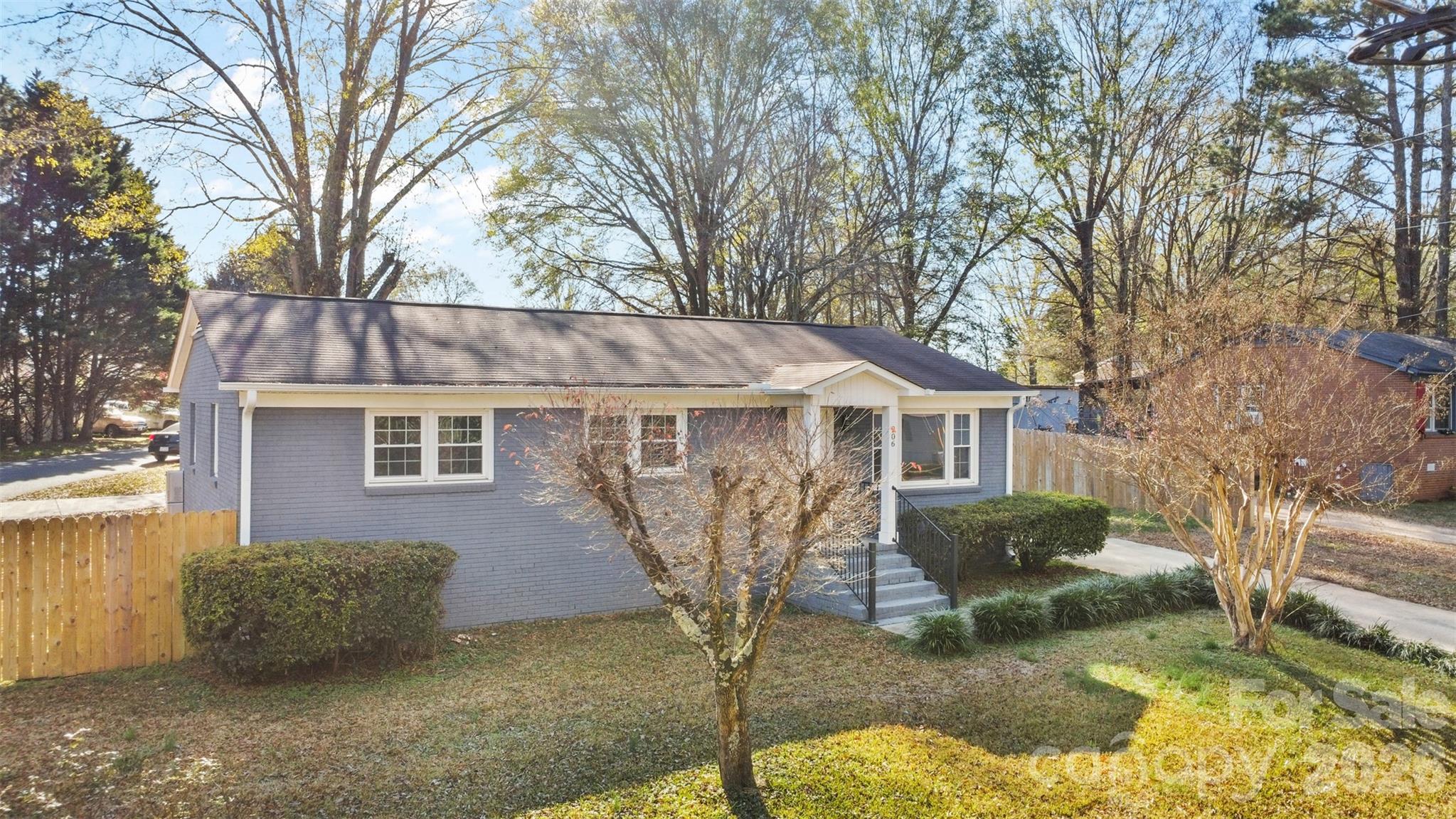 206 Hunter St, York, SC 29745