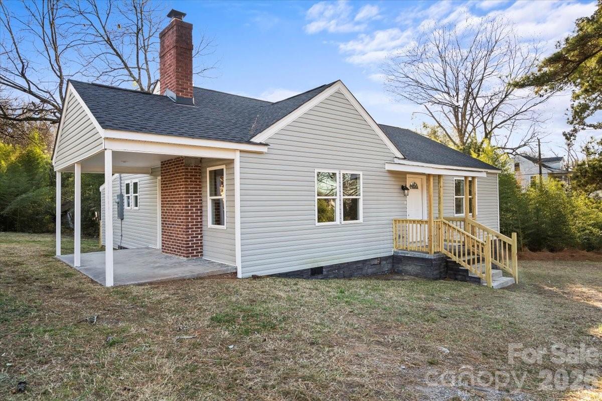 165 E Lacy St, Chester, SC 29706