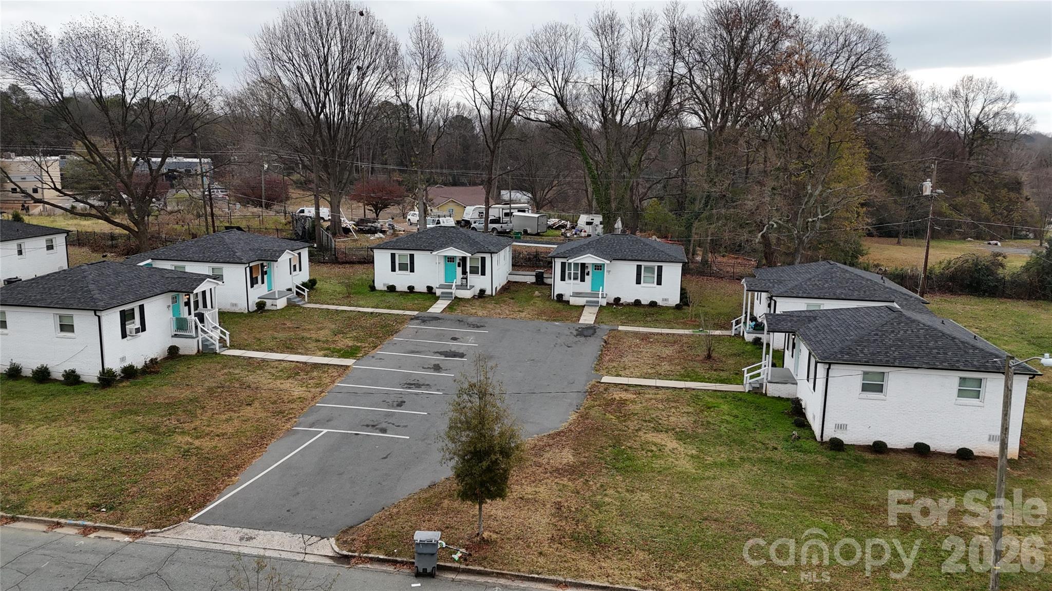 2213 Alma Ct, Charlotte, NC 28206