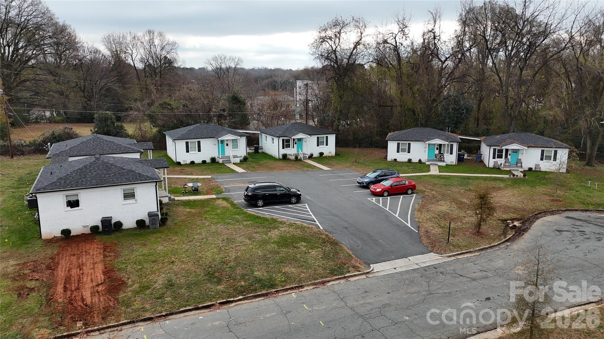 2225 Alma Ct, Charlotte, NC 28206