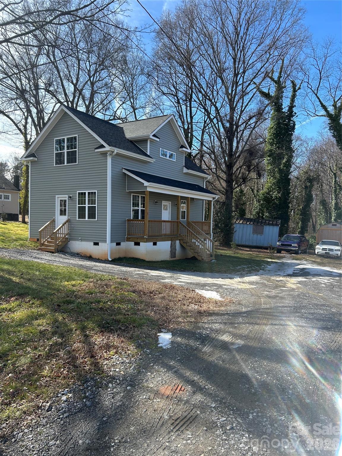 1506 7th St, Statesville, NC 28677