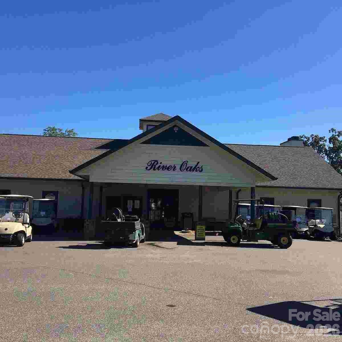 112 Commanche Ct, Statesville, NC 28677