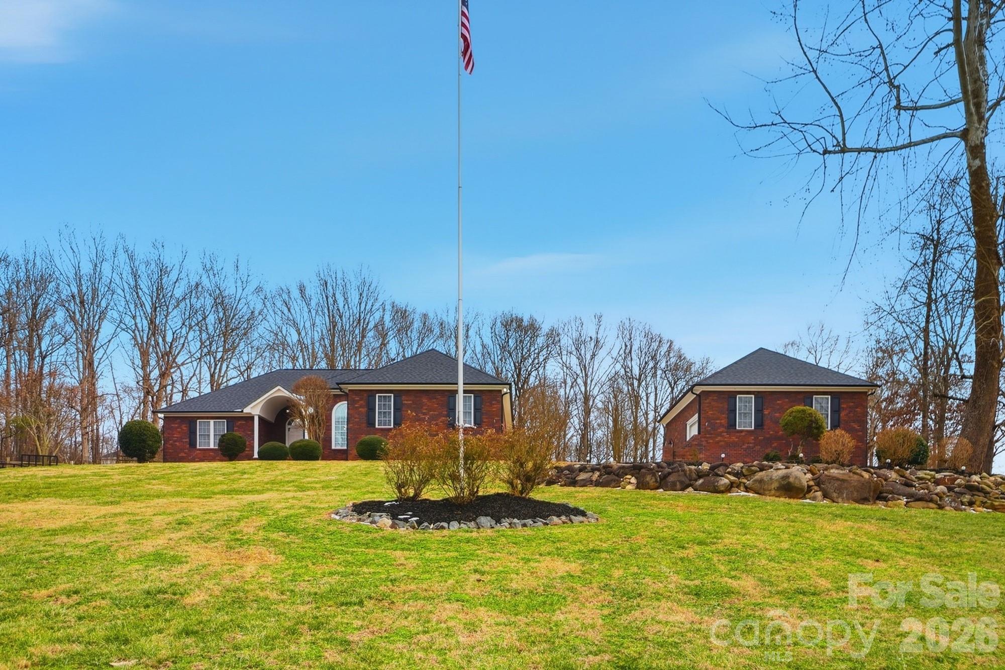 6104 Charity Dr, Marshville, NC 28103