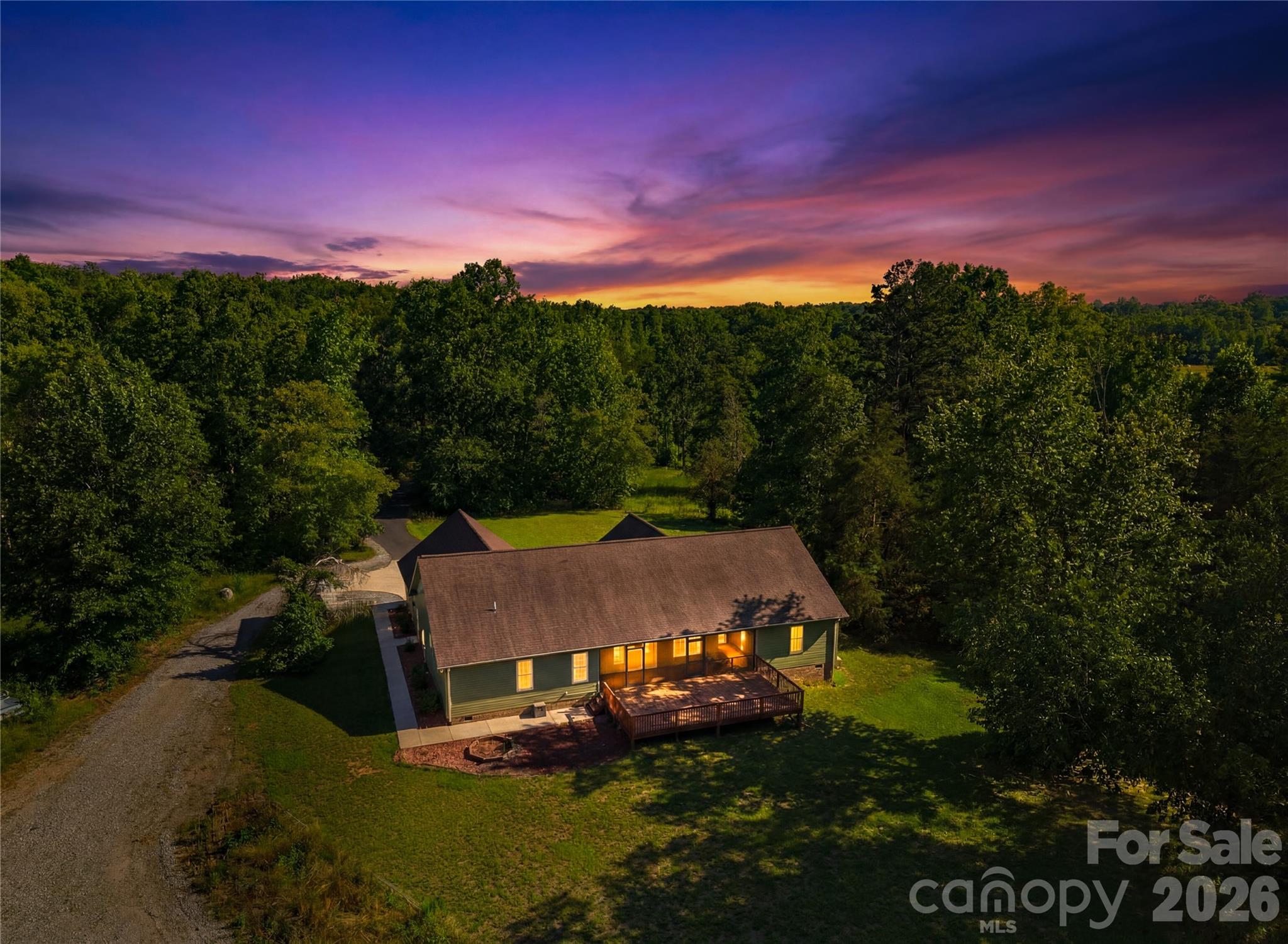 575 Hill Rd, Lincolnton, NC 28092