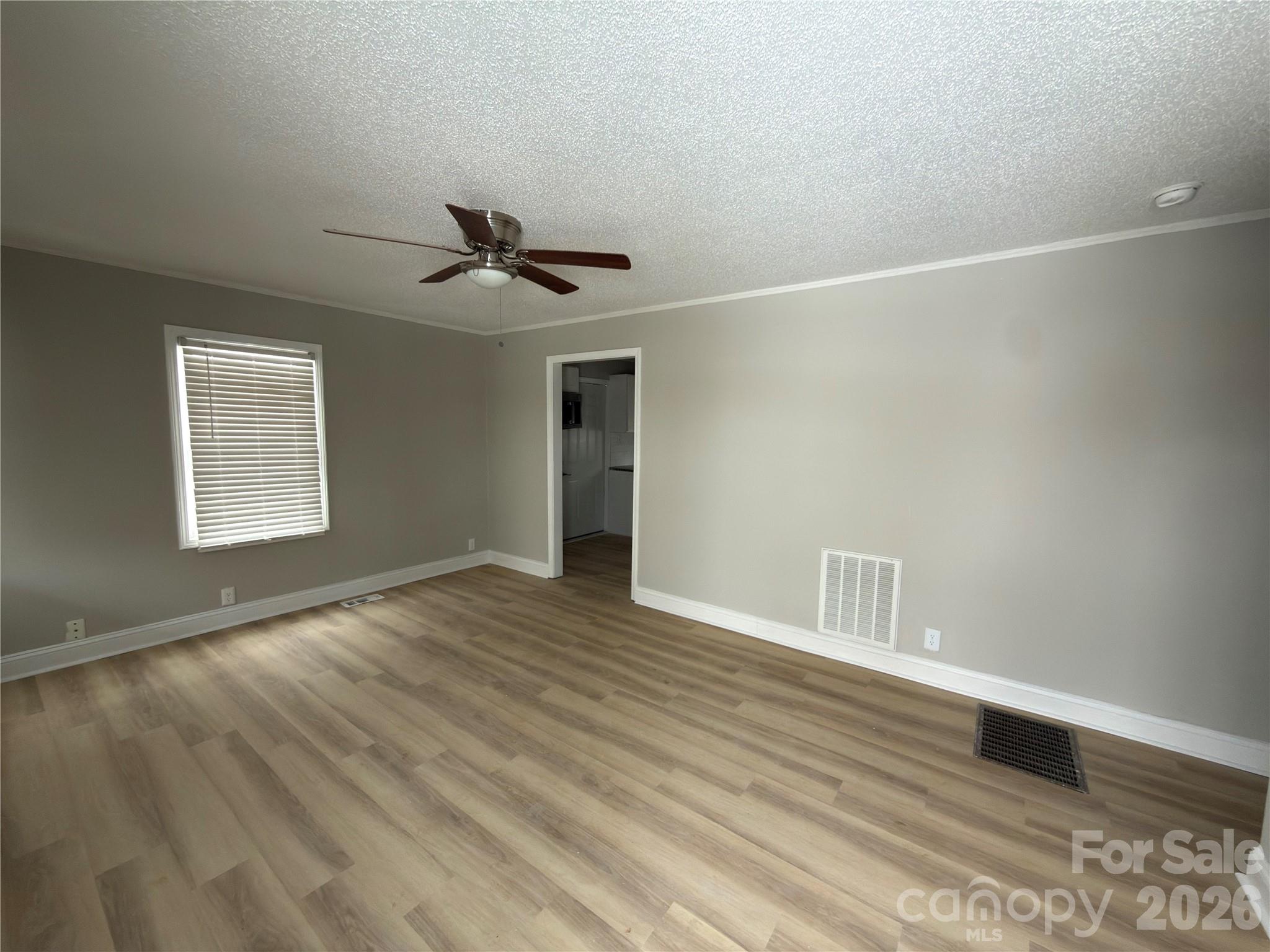 2431 Carmine St, Charlotte, NC 28206