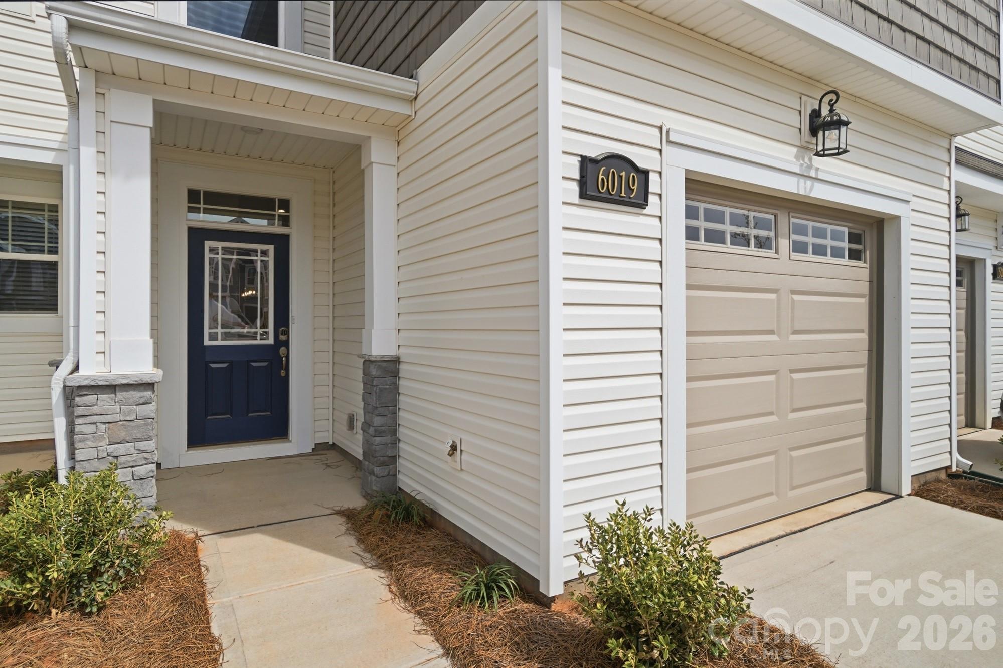 6019 Mallow Crossing Ln, Charlotte, NC 28213