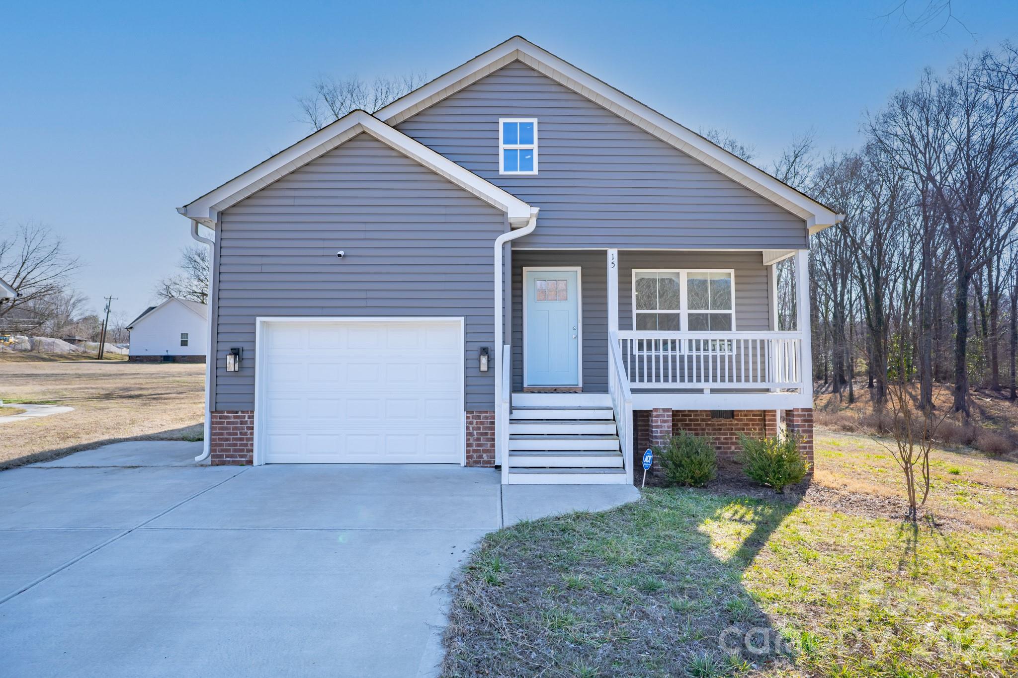 15 Hill St, York, SC 29745