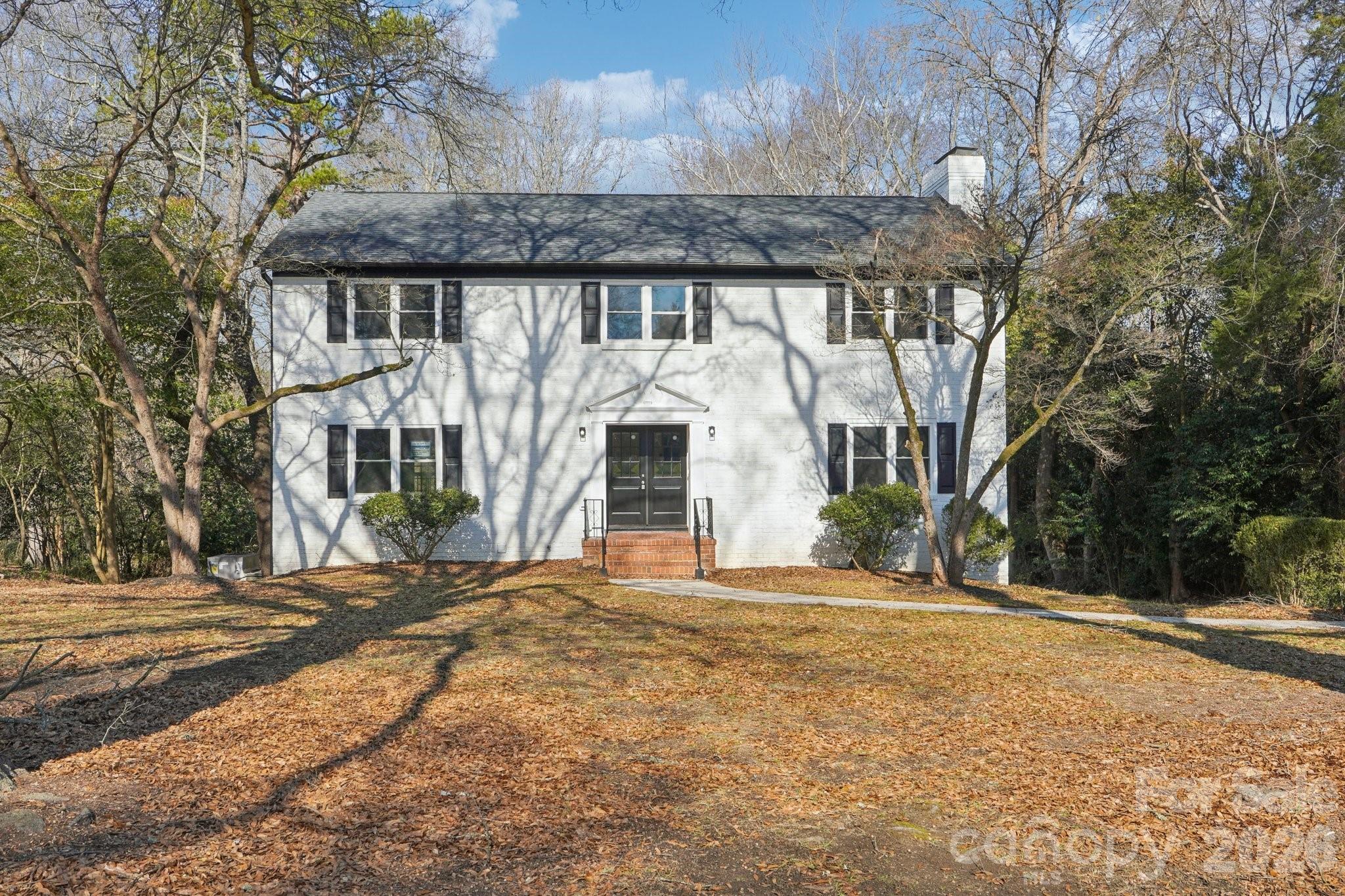 1216 Old Farm Rd, Charlotte, NC 28226