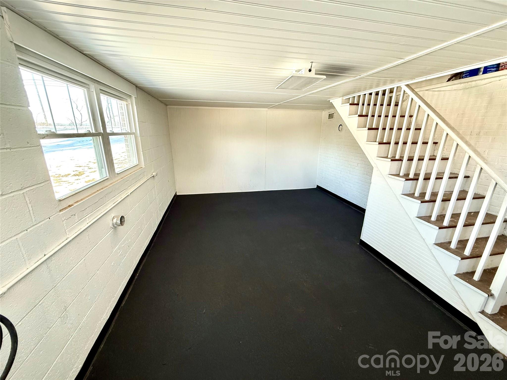 531 21st Ave NE, Hickory, NC 28601