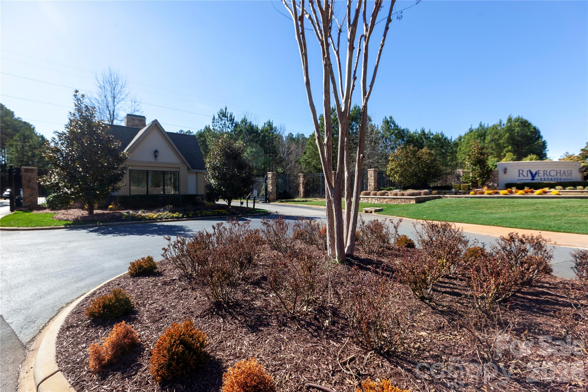 6191 Chimney Bluff Rd, Lancaster, SC 29720