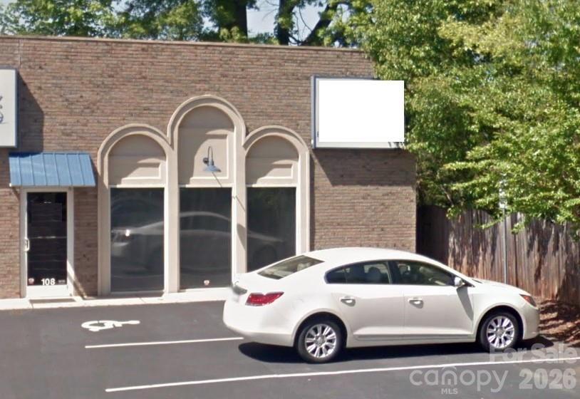 1620 S Martin Luther King Jr Ave #108, Salisbury, NC 28144