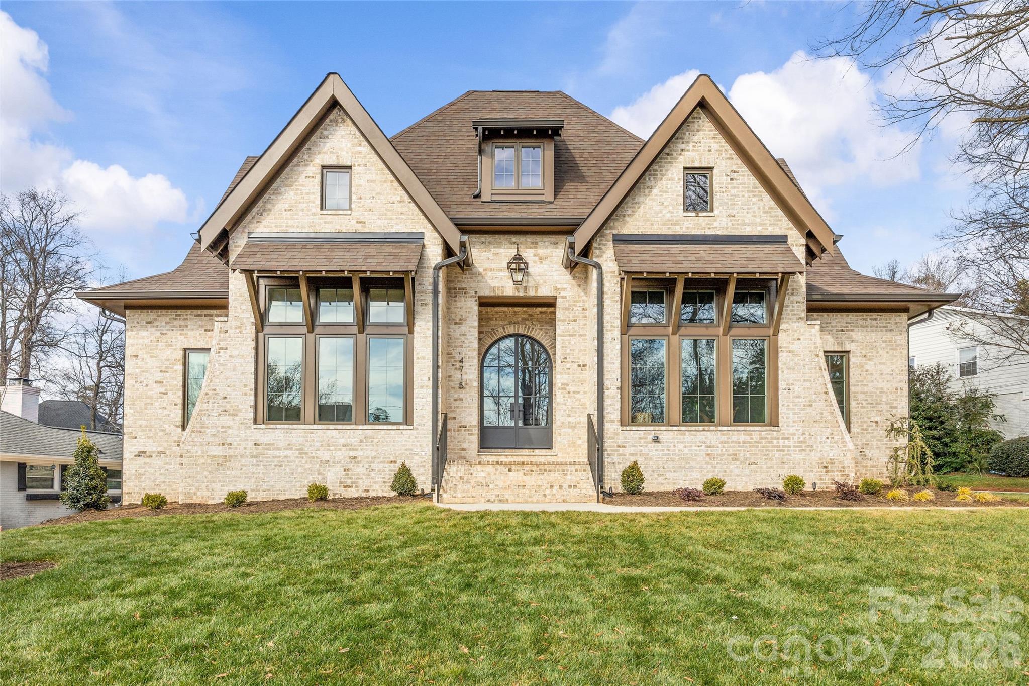 4715 Montclair Ave, Charlotte, NC 28211