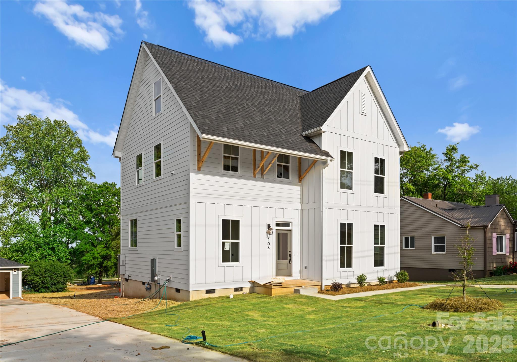 708 Ann Dr, Belmont, NC 28012