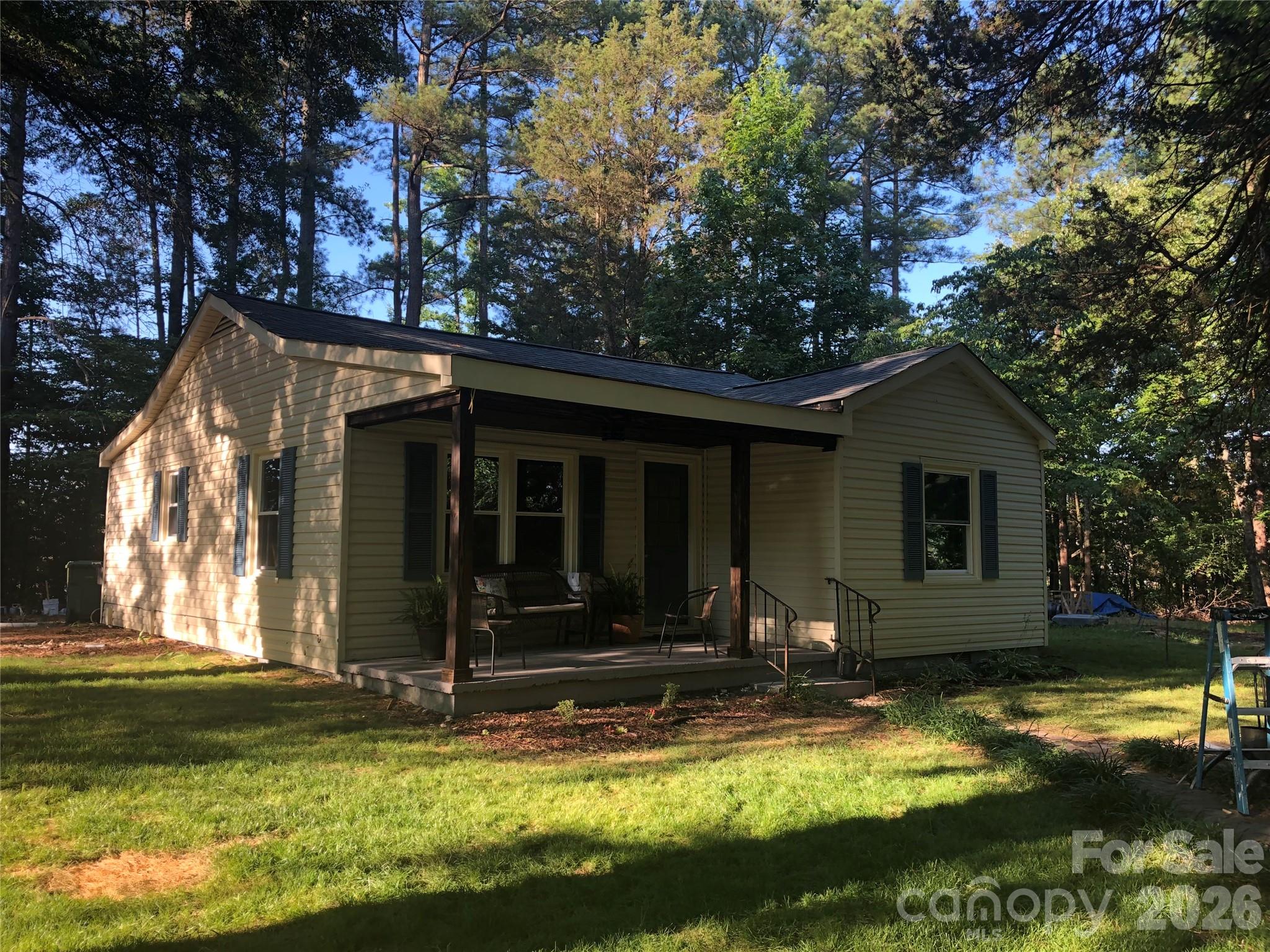 16716 Watermelon Ln, Charlotte, NC 28278