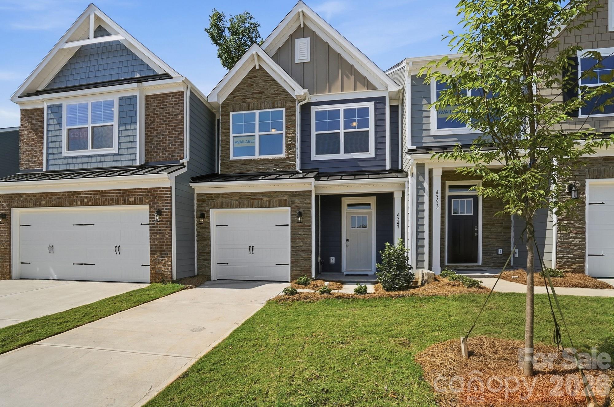 4347 Black Ct, Harrisburg, NC 28075
