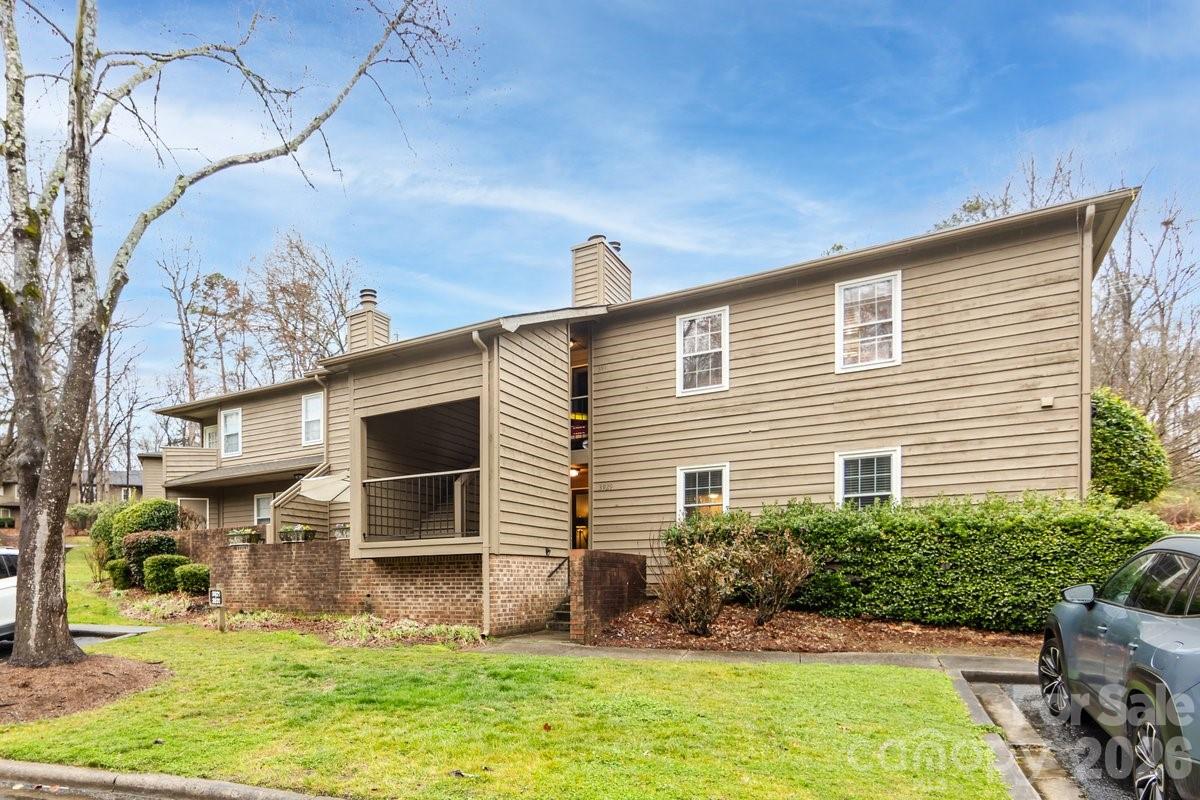 3929 Colony Crossing Dr, Charlotte, NC 28226