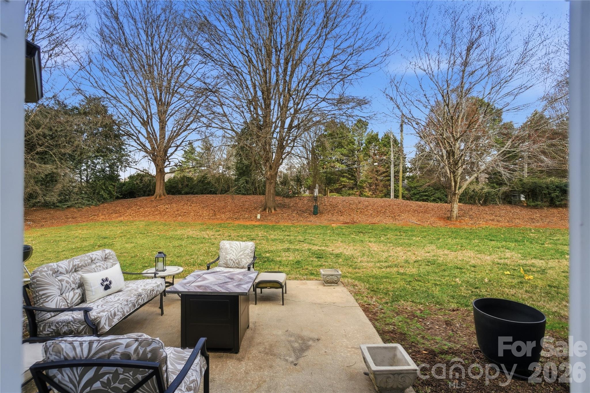8729 Fox Chase Ln, Charlotte, NC 28269