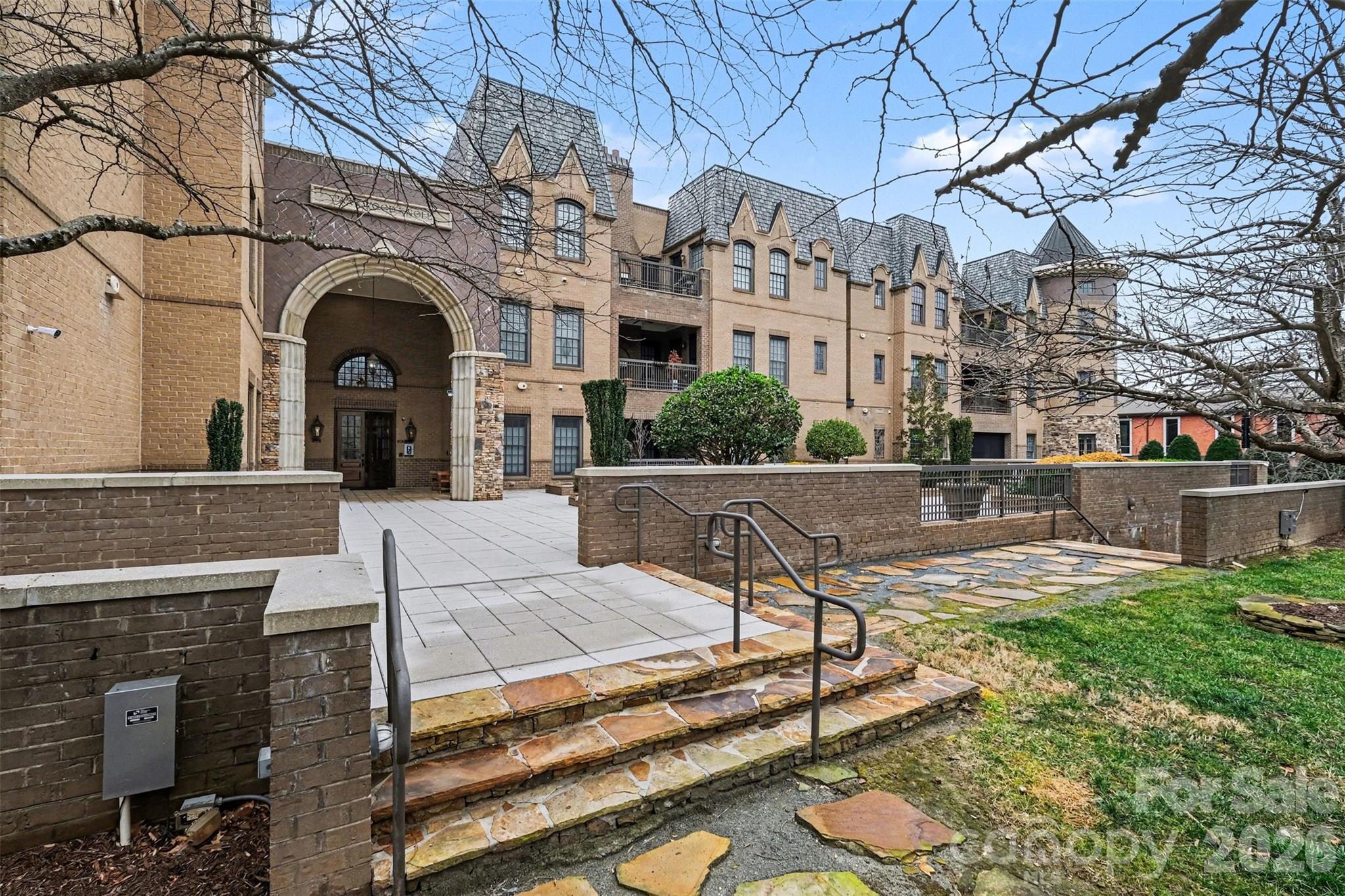 3276 Park Rd, Charlotte, NC 28209