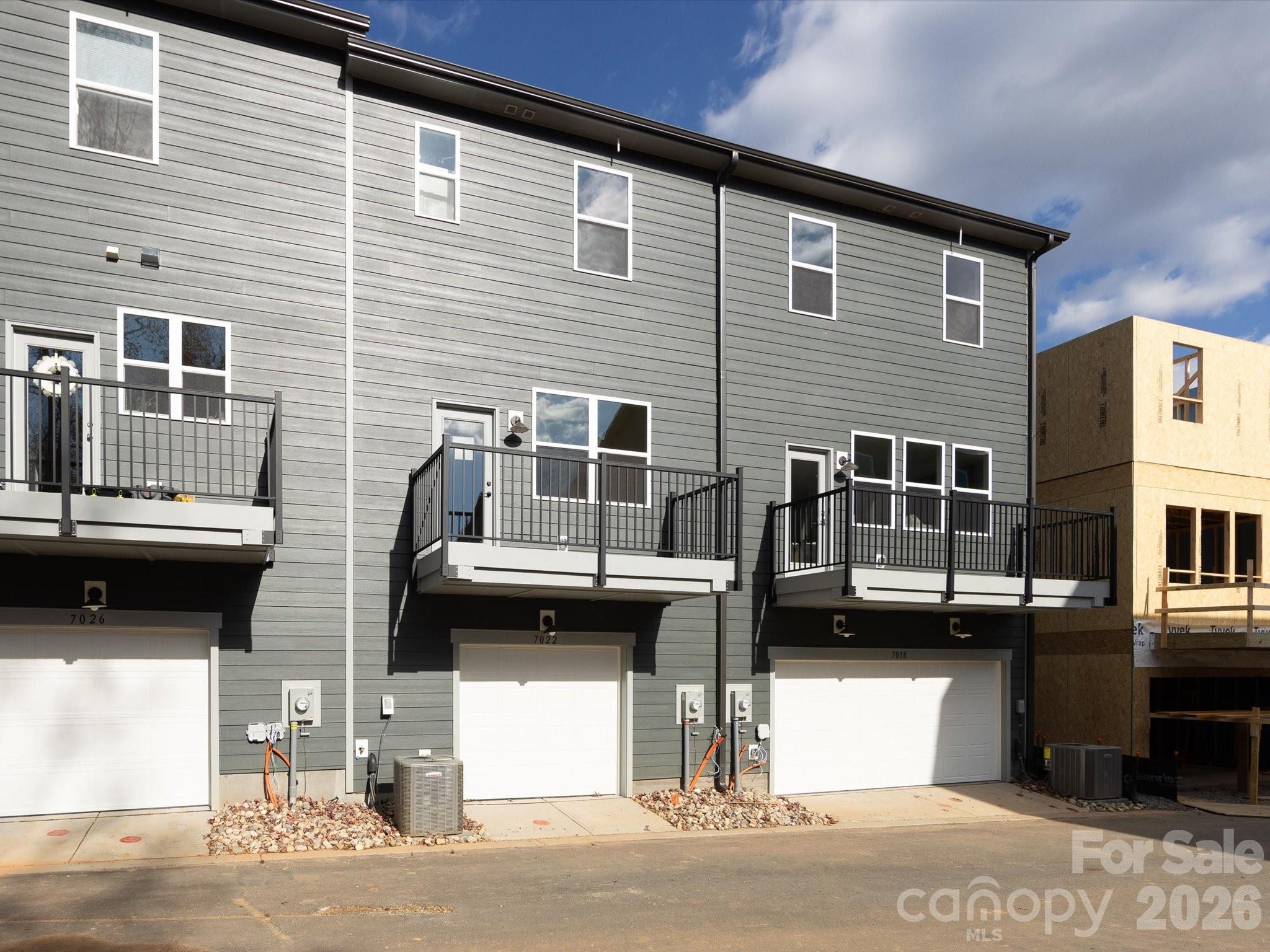 7022 Impulse Ct, Charlotte, NC 28205